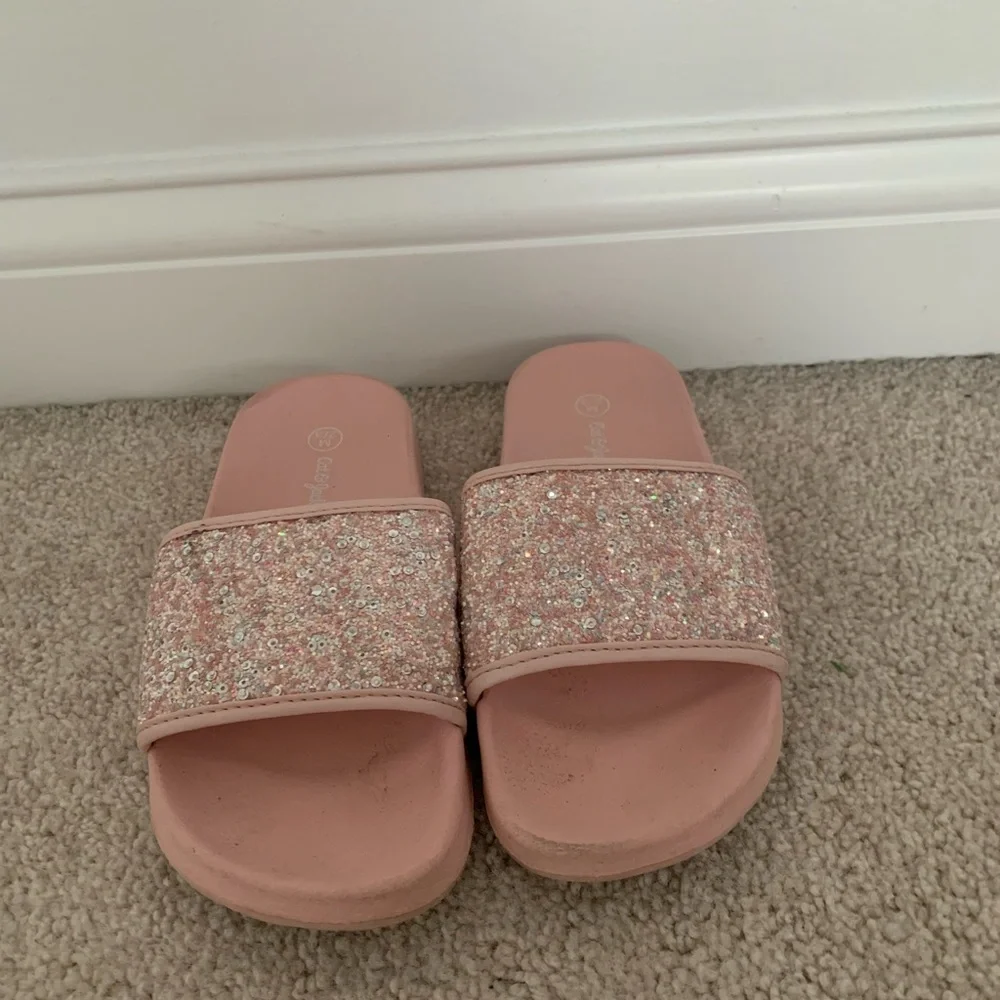 Cat & Jack Girls Pink Glitter Slides: SiZe 2/3 - Picture 3 of 7